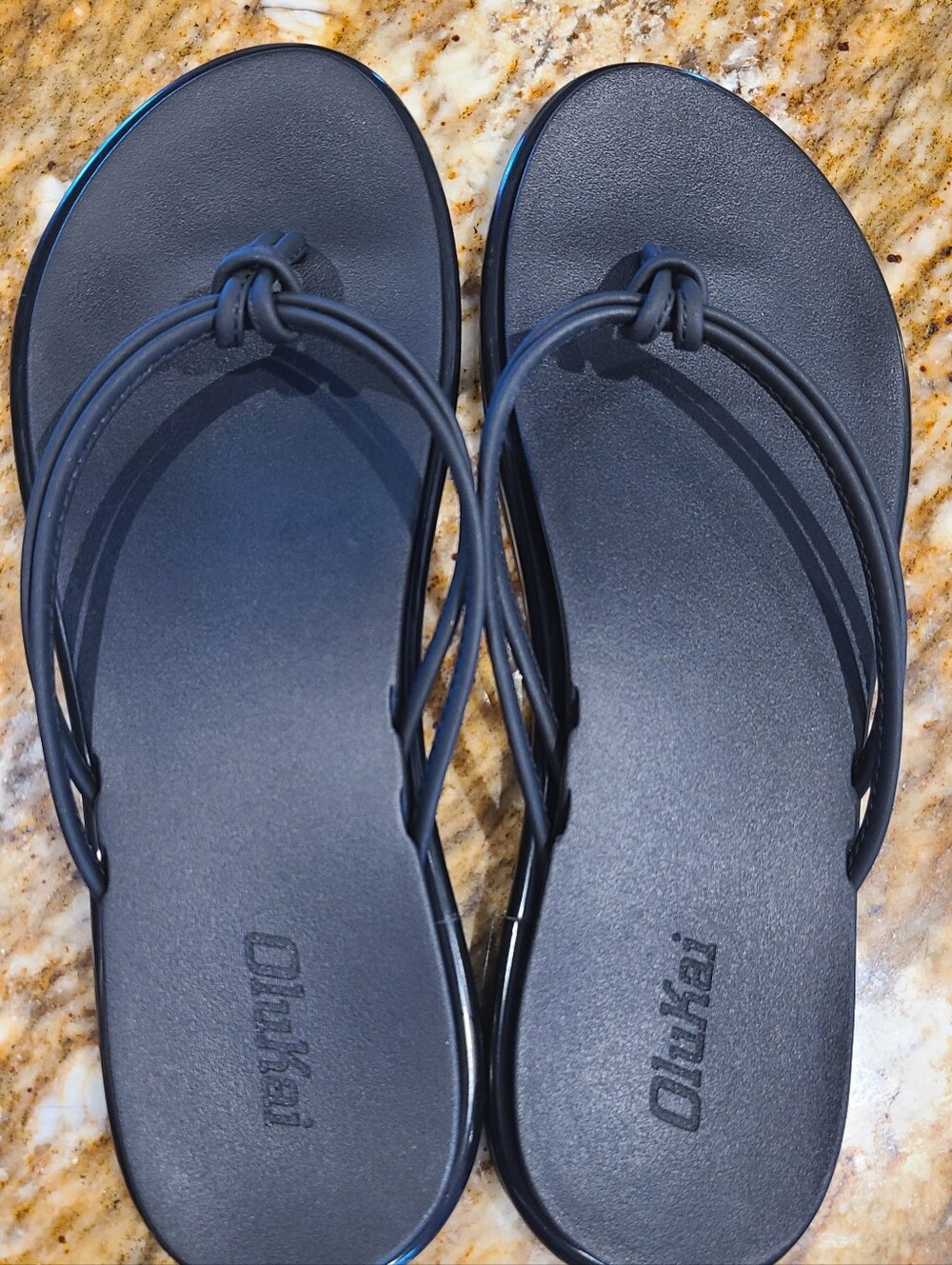 OluKai Women's Black Strappy Sandals